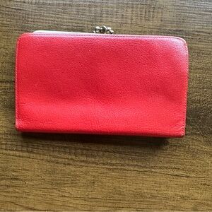 Vintage 1960s red leather St. Thomas wallet
